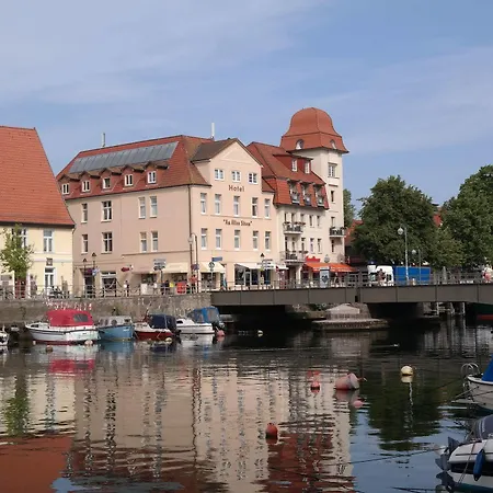 Am Alten Strom Rostock
